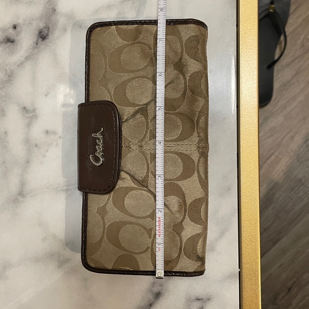 Coach Wallet - Picture 2 of 8